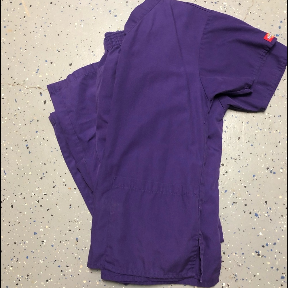 Dickies x small scrub set